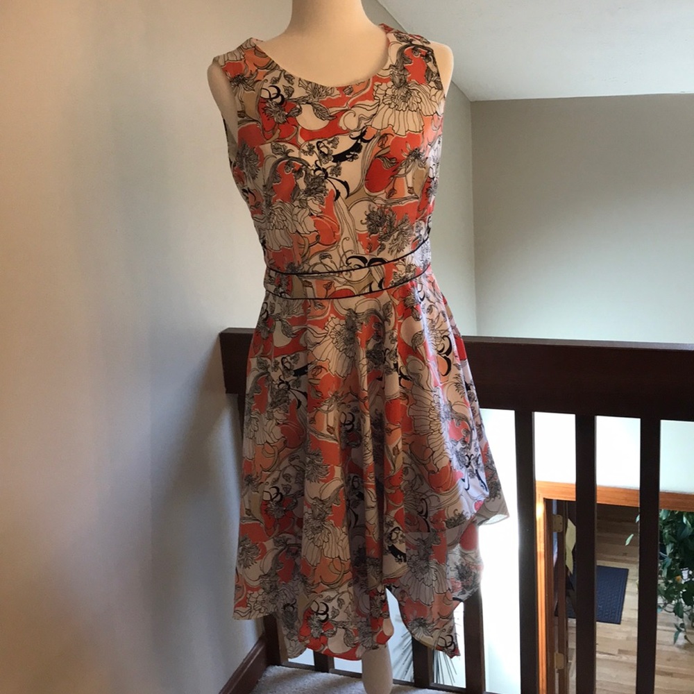 Sleeveless dress